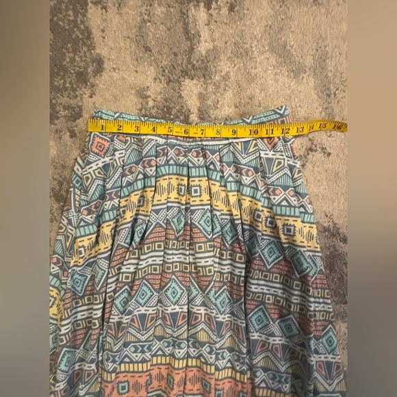 Women’s NWT LuLaRoe Mid Skirt - Picture 6 of 7